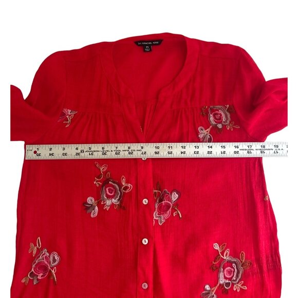Zac & Rachel Petite Women's Embroidered Flowers Red Button-Down Blouse PS - Picture 7 of 8